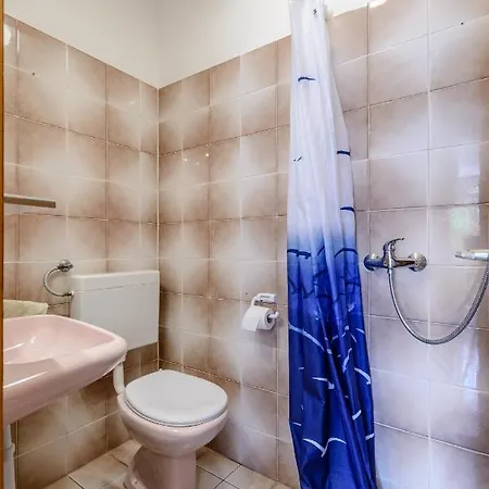 Apartments By The Sea Sumartin, Brac - 2952 Apartment *