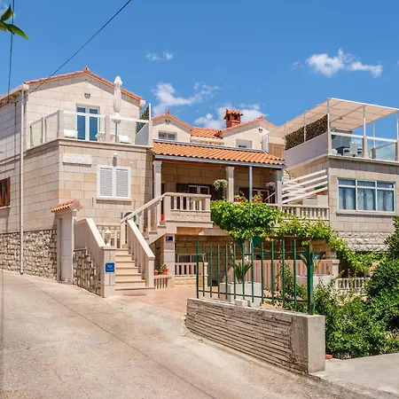 Apartments By The Sea Sumartin, Brac - 2952 * Sumartin